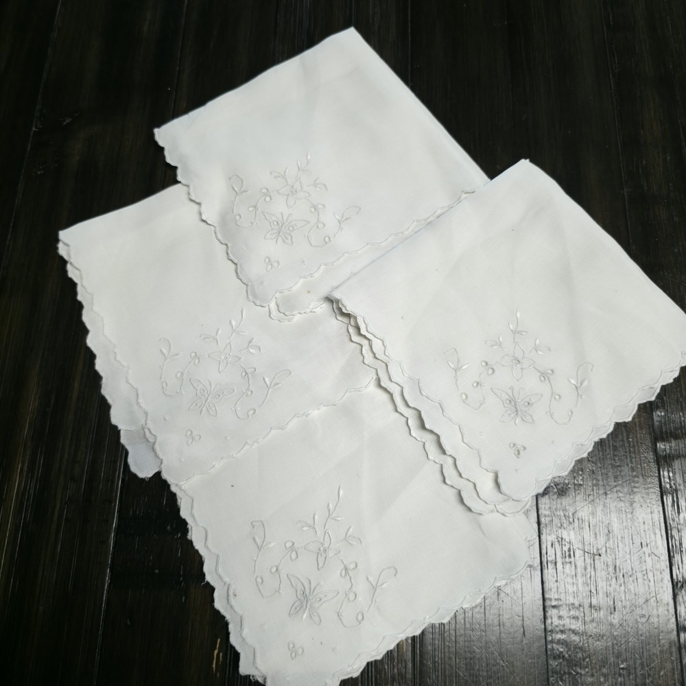 VTG White Embroidered Handkerchiefs Lot Butterfly Floral Scalloped Edge Bridal